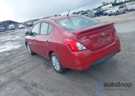 2015 Nissan Versa 1.6 S+ из США, поврежденный, VIN 3N1CN7AP9FL944574